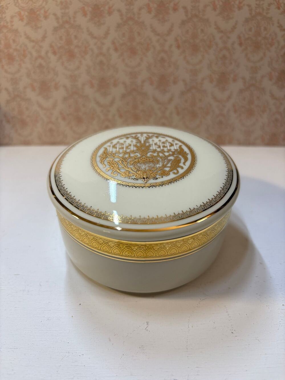 Vintage Mikasa Festival OF Lights Trinket Box